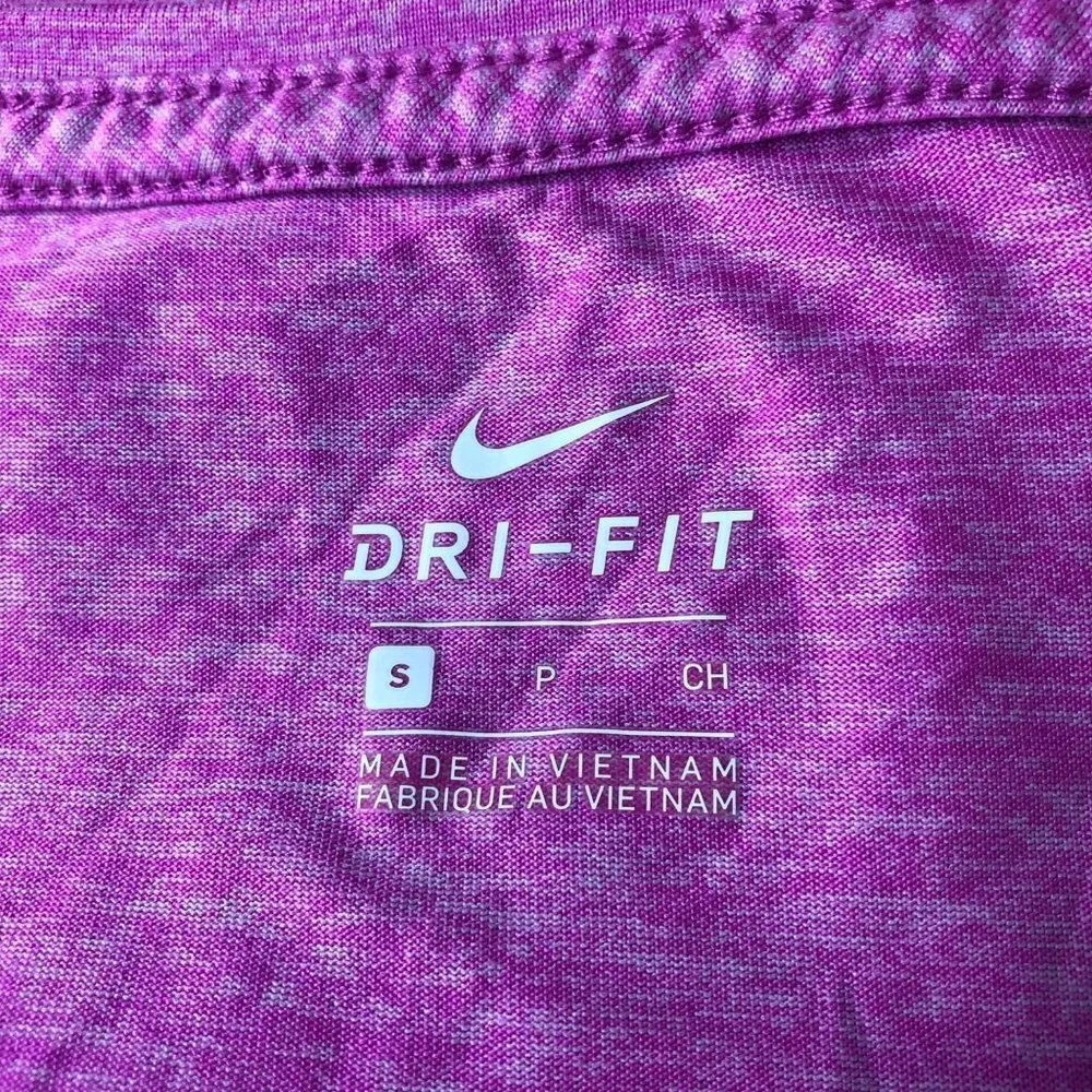 Nike 100polyester approximate